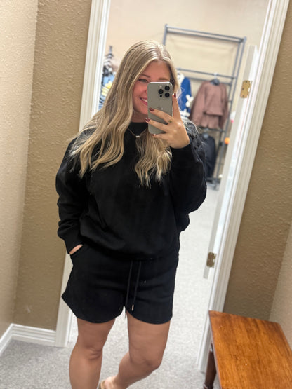 Sweatshirt & Shorts Set | Black