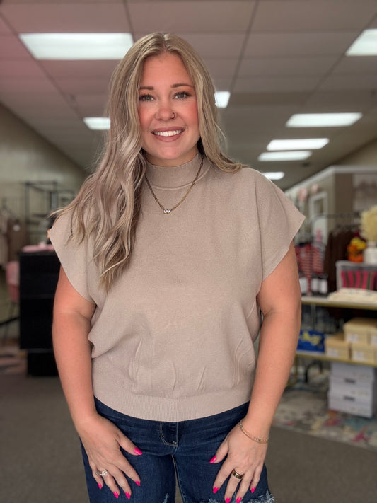 Mock Neck Short Sleeve Sweater | Light Mocha