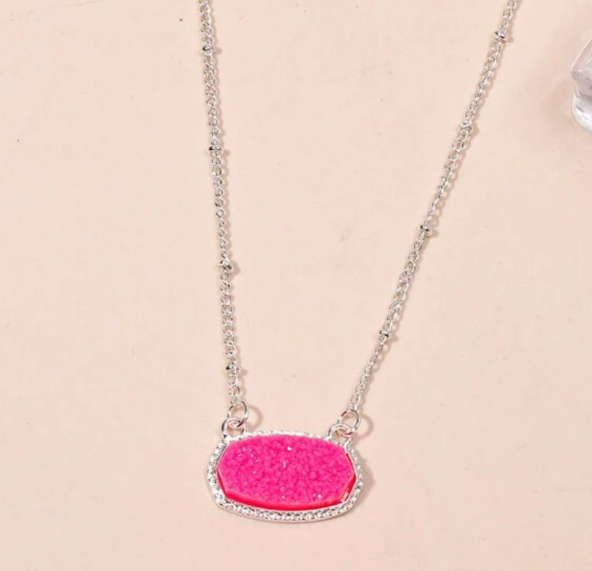 Kenny Necklace | Pink