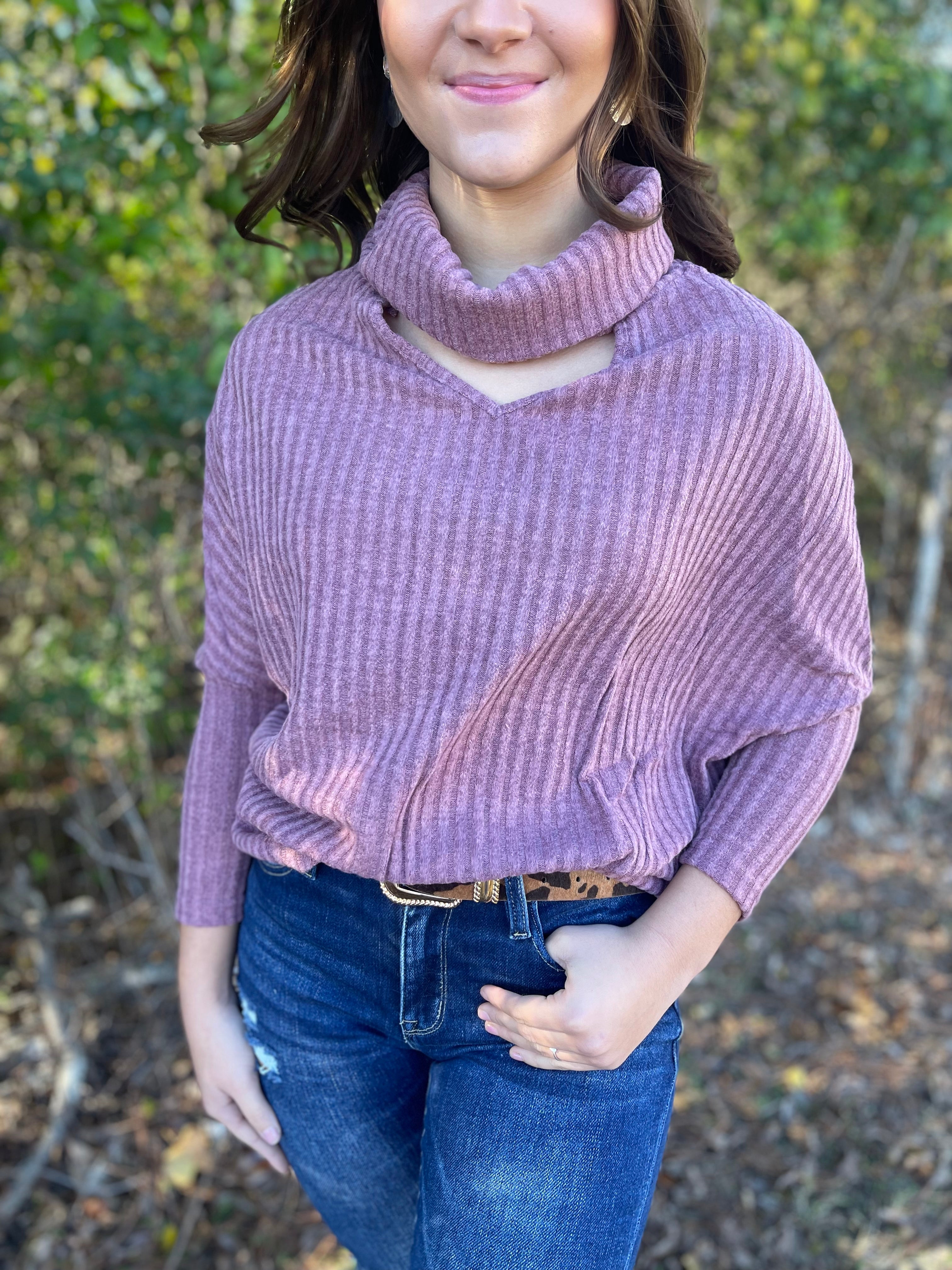 Mauve turtleneck outlet